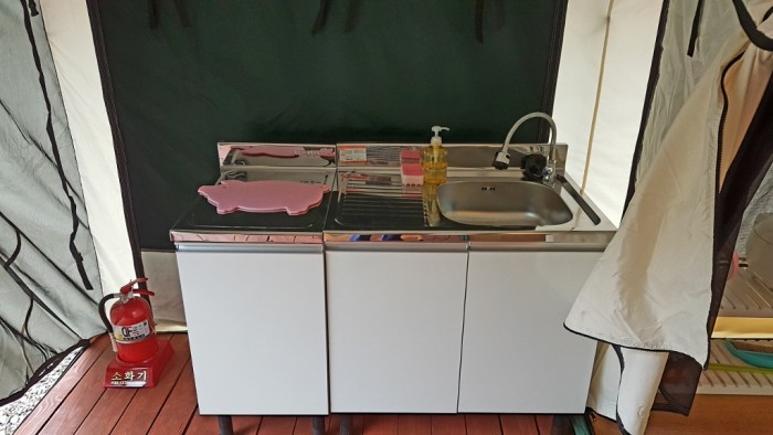 <span class='galleria_span'>제목을 입력하세요.</span><br /> 

 